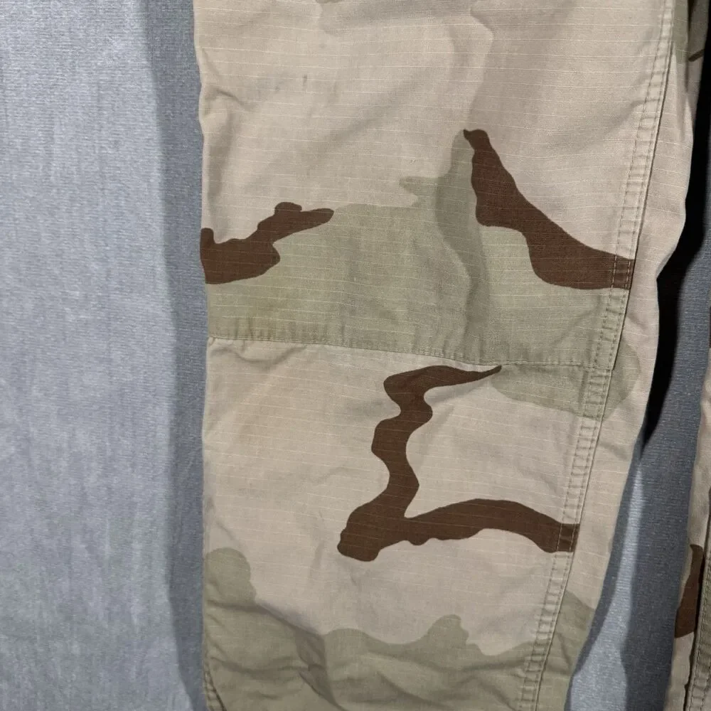 Vintage 90's US Military 3 Color Desert Camo Cargo Pants Mens Medium Long DCU